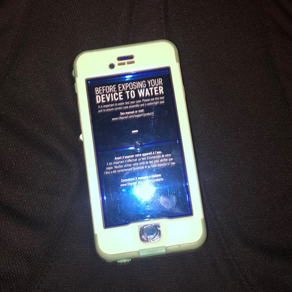 Lifeproof “NÜÜD” waterproof case for iPhone 6 Plus